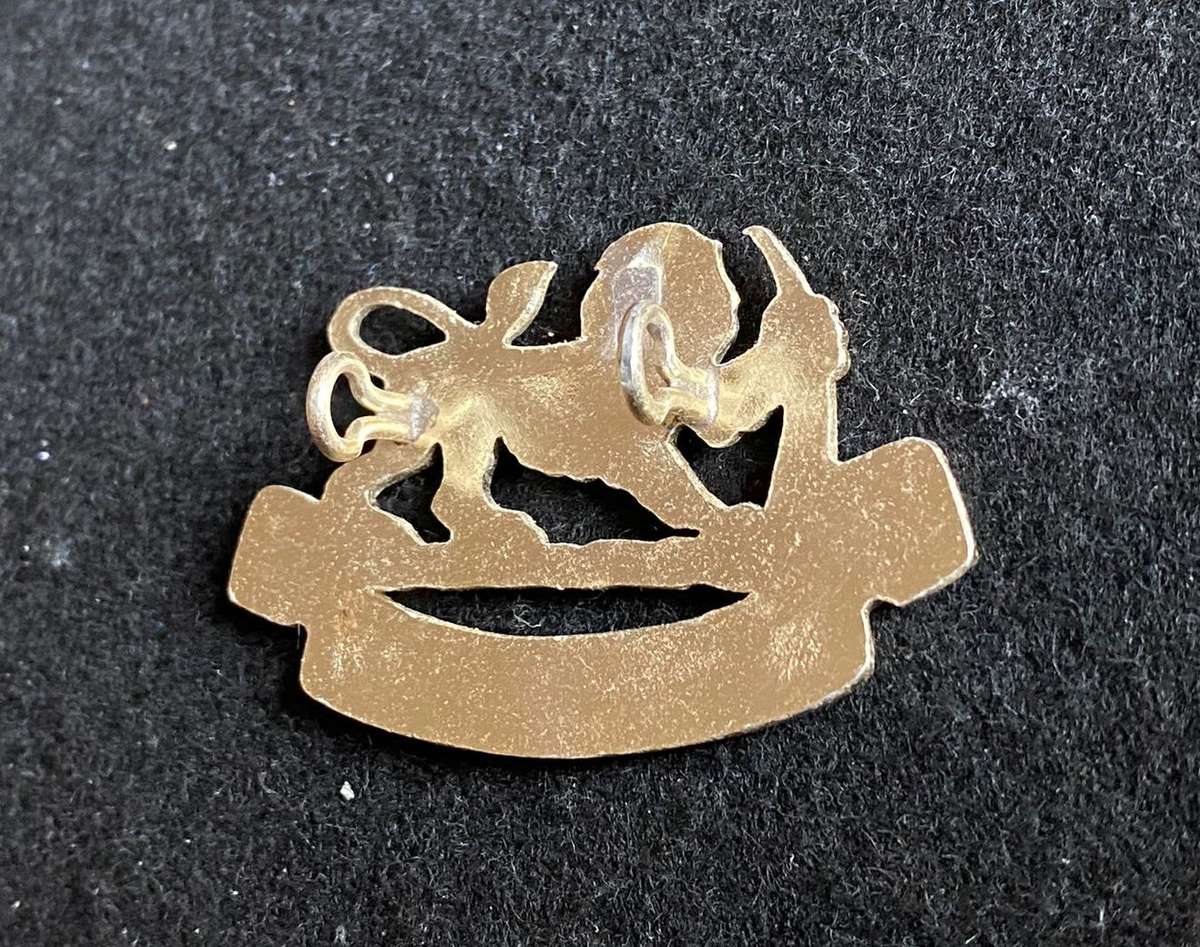 RHODESIA STAFF CORPS ANODISED CAP BADGE- WORN 1972-1980- 2 LUGS