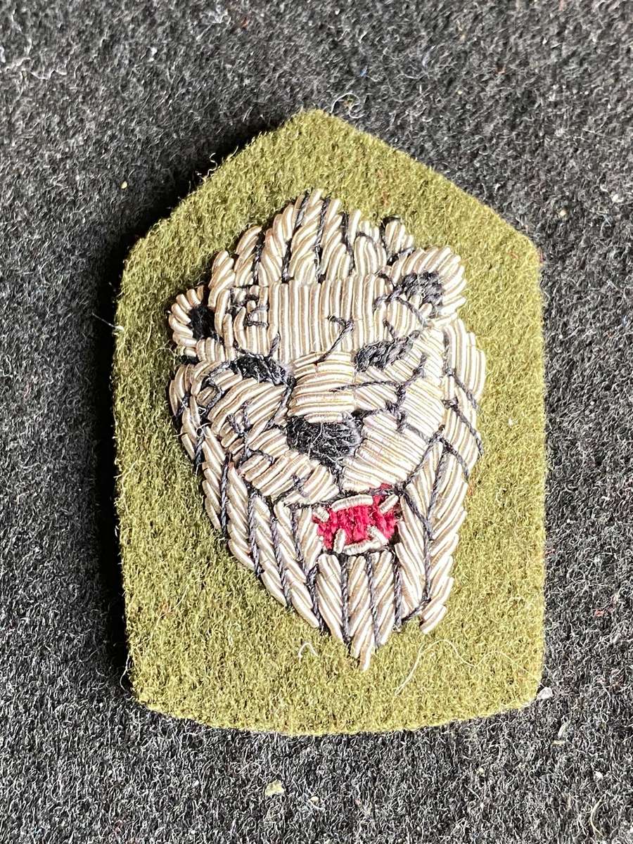 S.W.A.T.F. REACTION FORCE SENIOR OFFICERS BERET BADGE-NON STAFF QUALIFIED