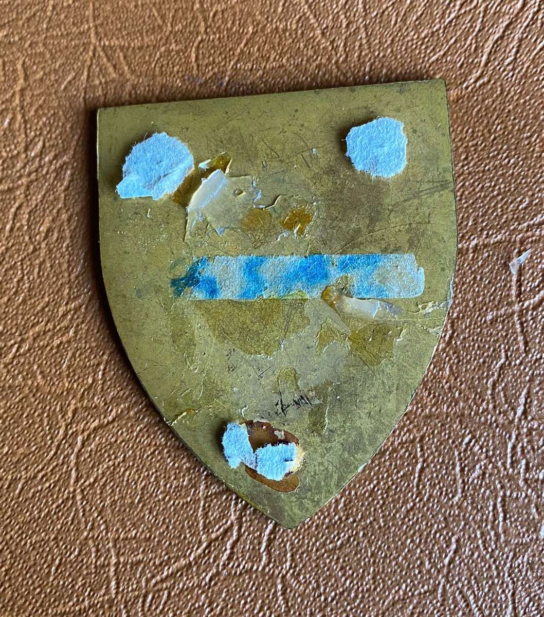 4 SA INF. BN. YELLOW TYPE FLASH- NO PINS