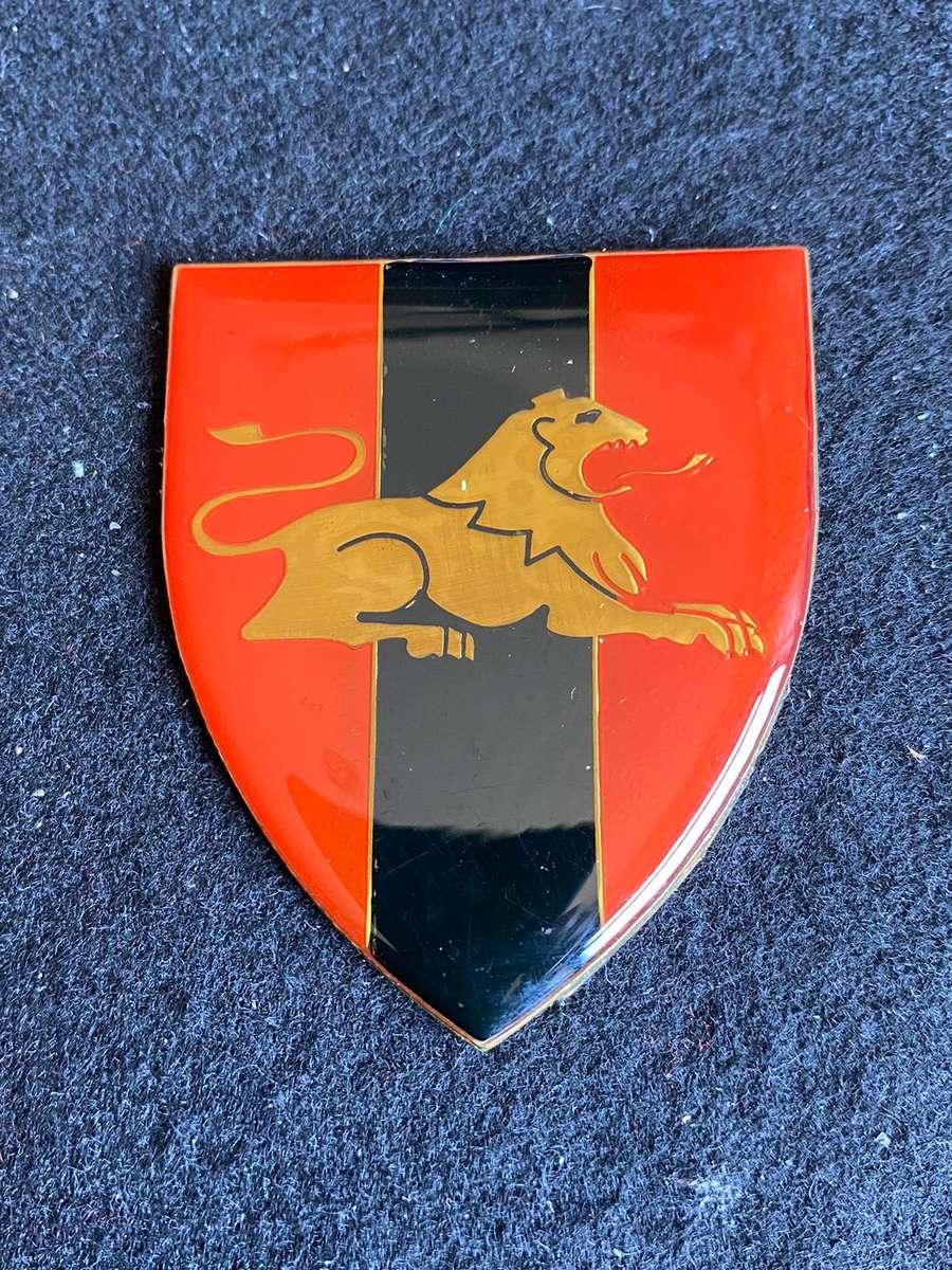 E. TVL PROVOST UNIT FLASH- NO PINS