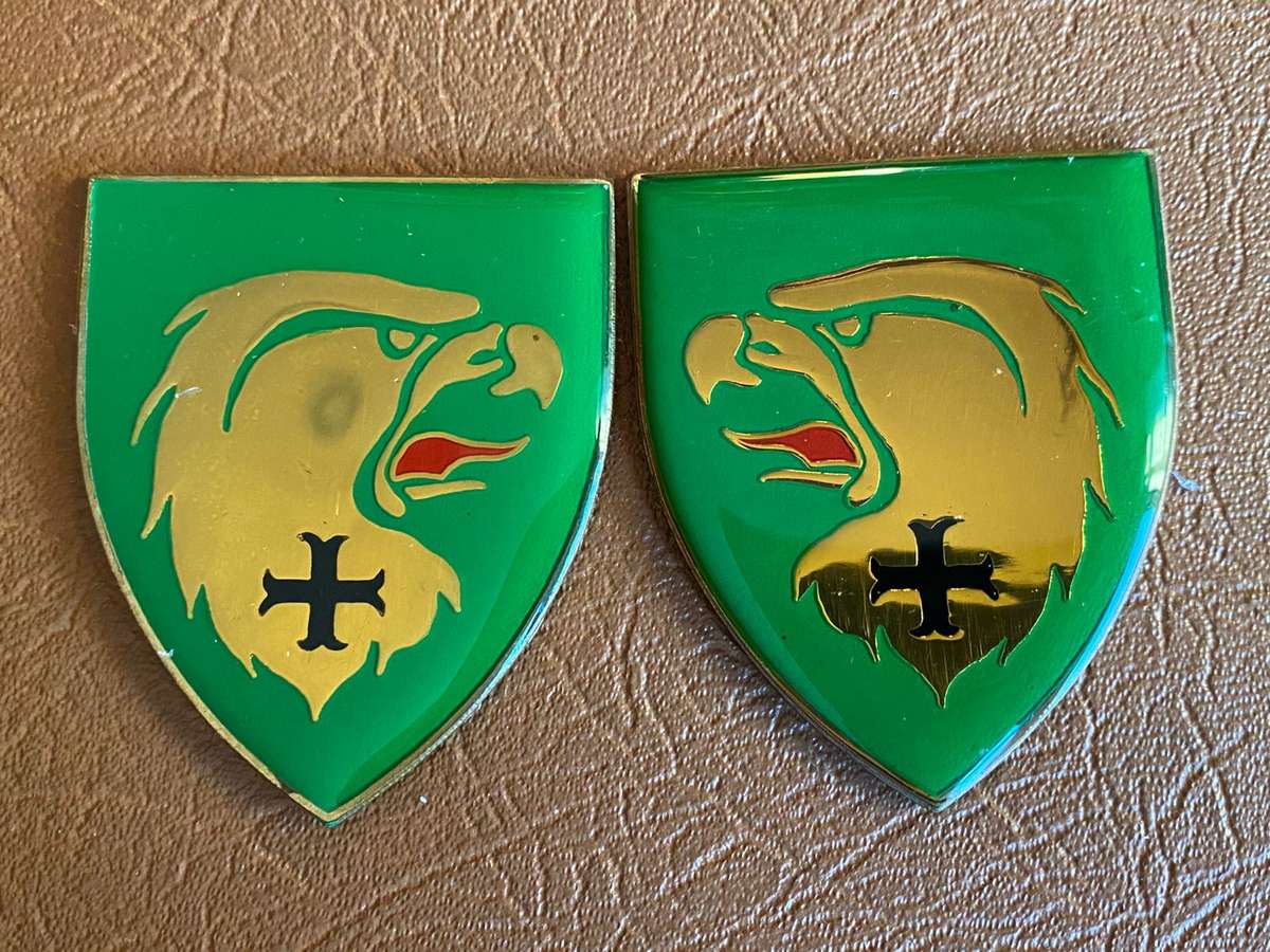 MOOT COMMANDO FLASH PAIR- NO PINS