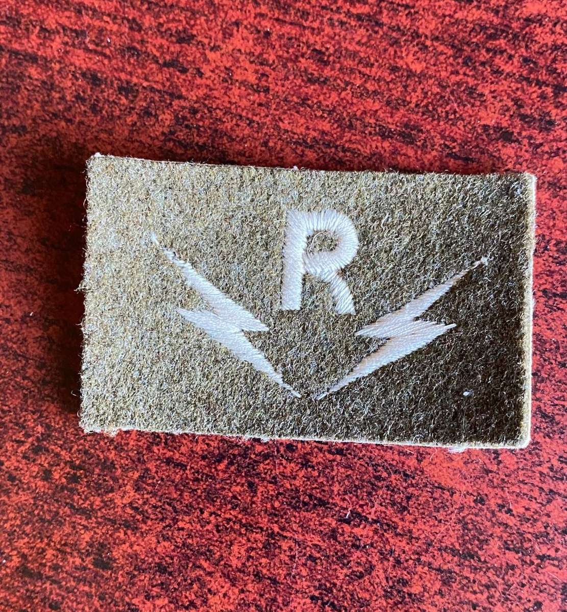 BRITISH RADAR MECHANIC PROFICIENCY BADGE (REME) ONLY