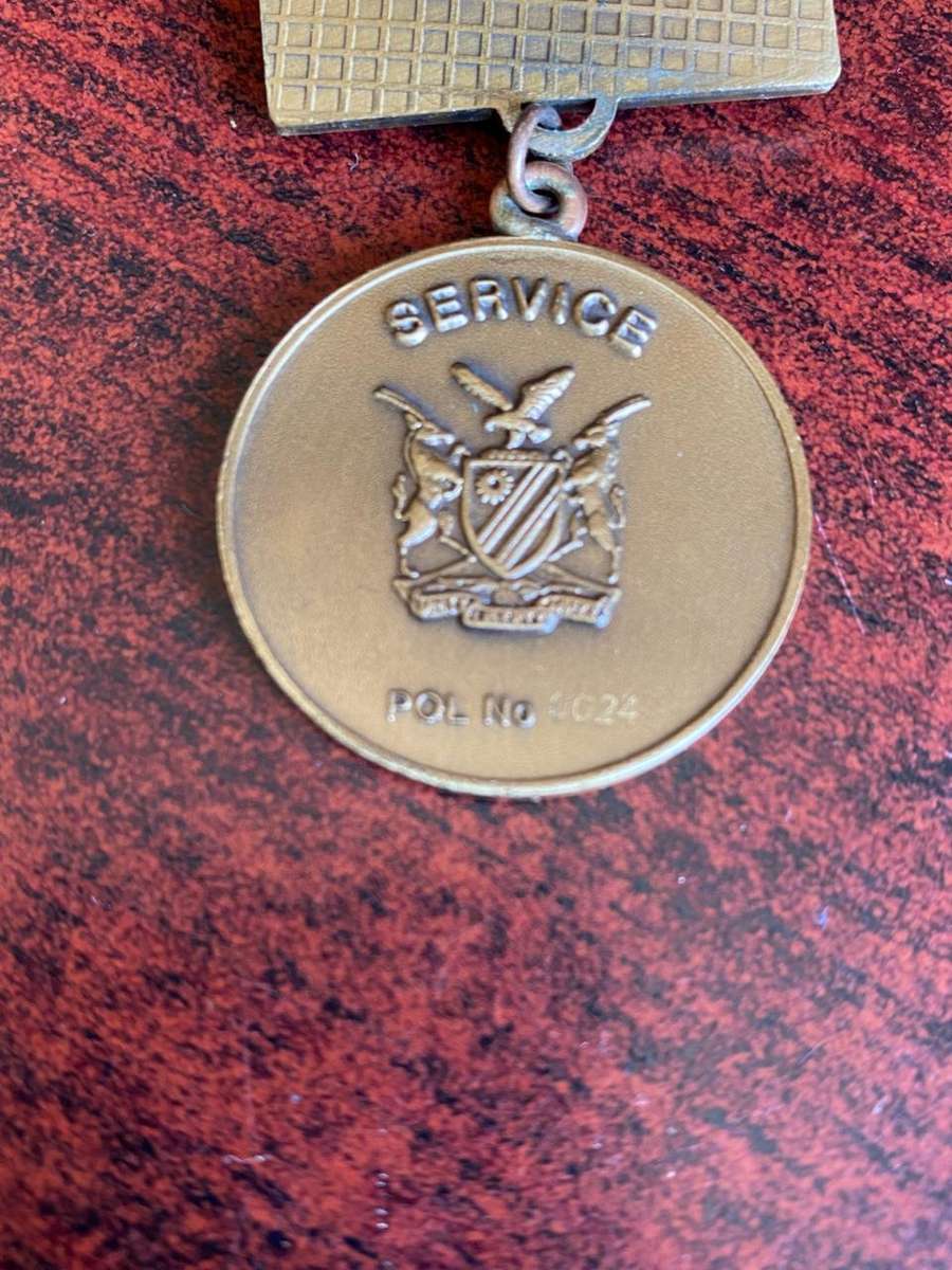 NAMIBIAN POLICE BRONZE MEDAL FOR 10 YEAR SERVICE-FULL SIZE -NUMBERED