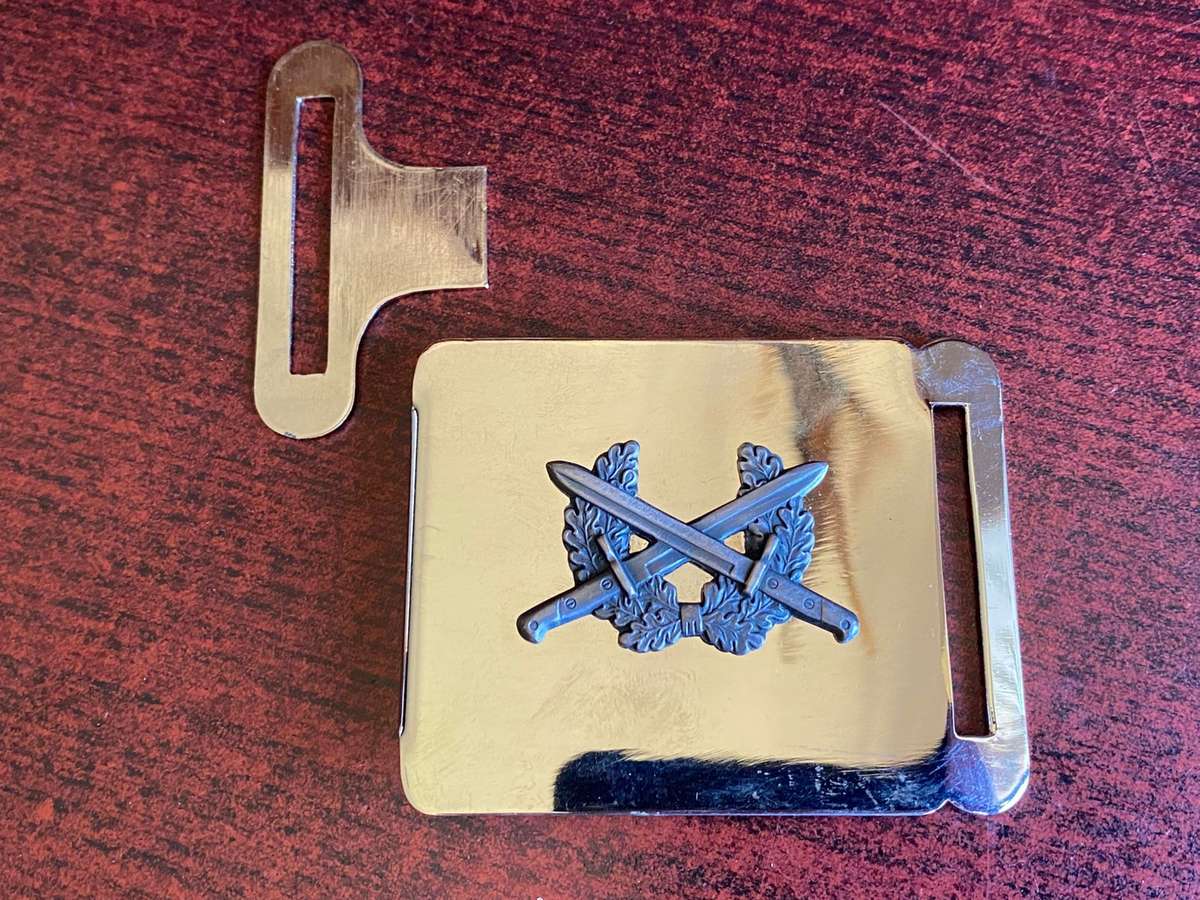 NAMIBIAN ARMY BELT BUCKLE