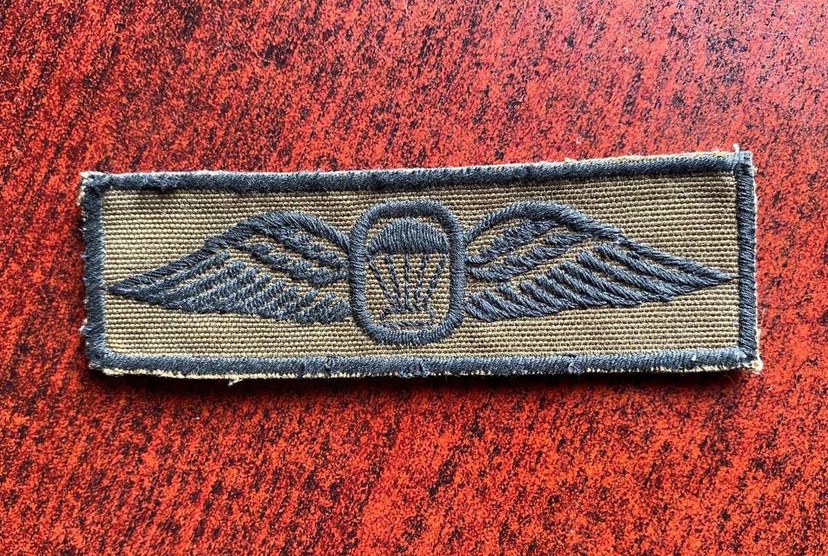 SA PARACHUTE WING FOR INSTRUCTORS-FIELD DRESS