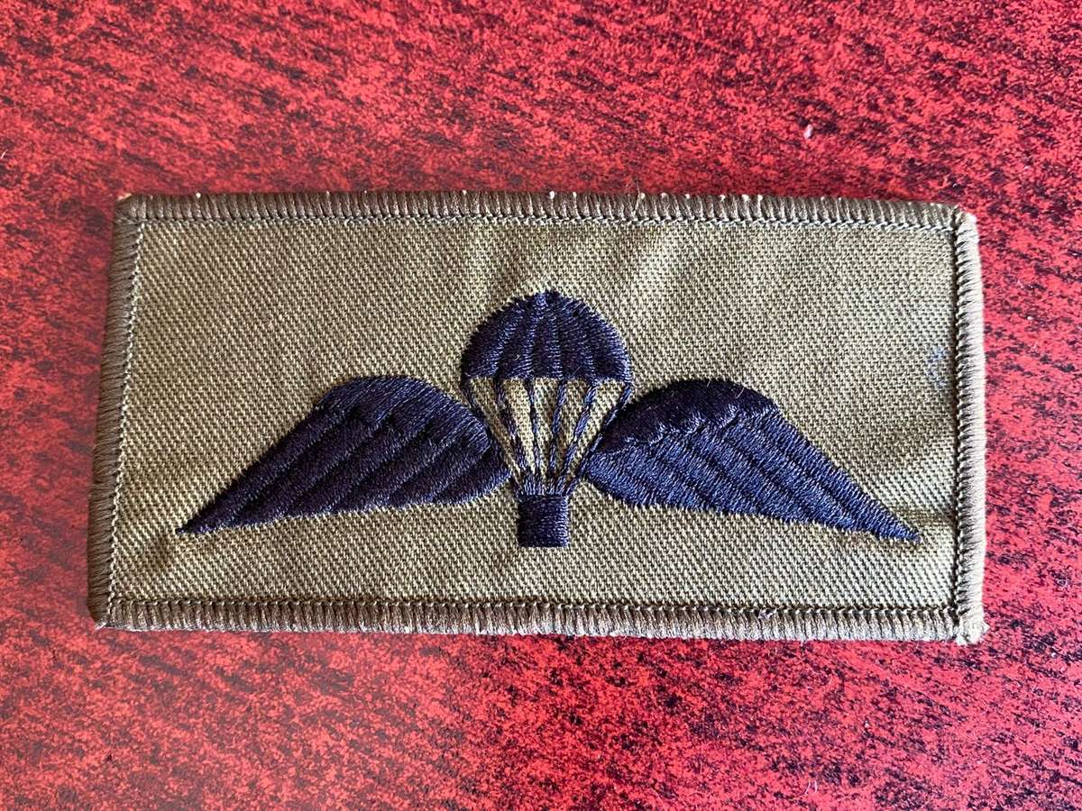 BRITISH WING FOR USA PARACHUTE