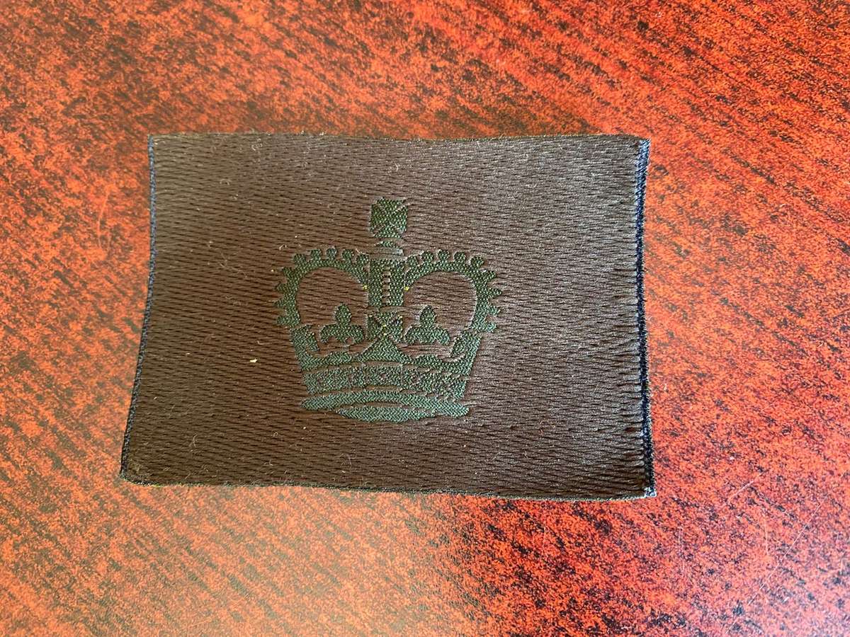 BRITISH ARMY WO CLASS 2 RANK BADGE FOR COMBAT DRESS