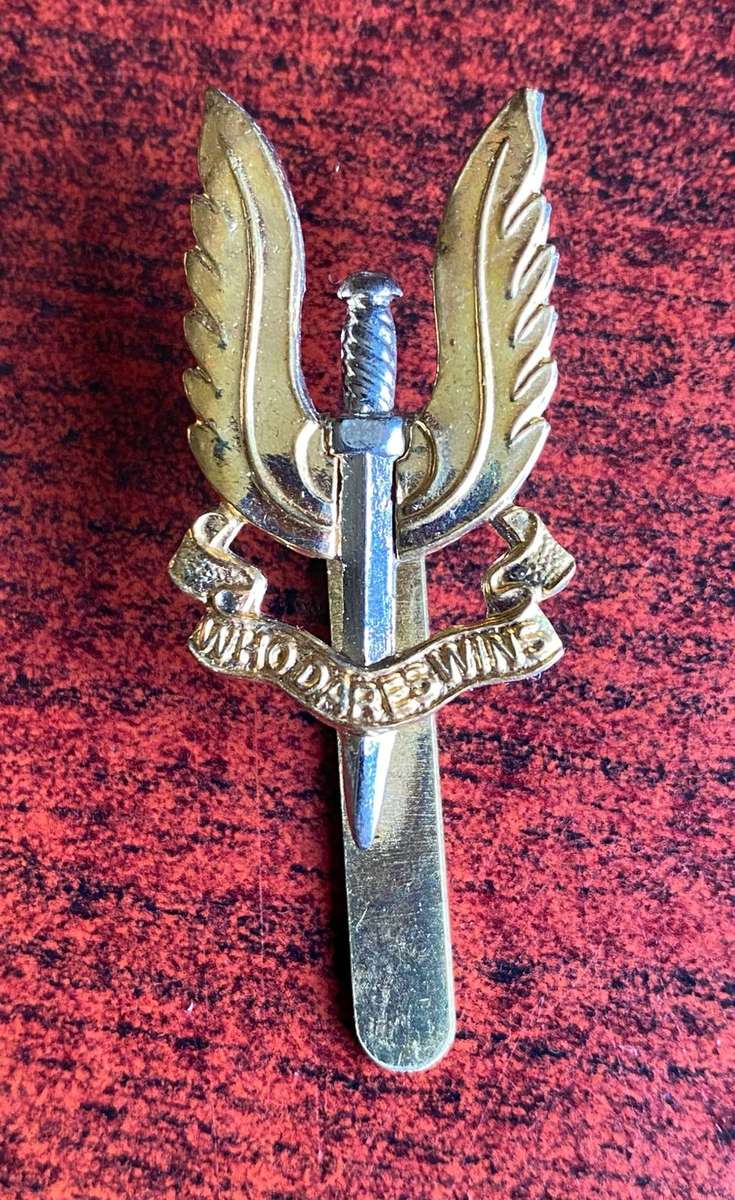 BRITISH SAS BI/METAL CAP BADGE-SLIDER INTACT