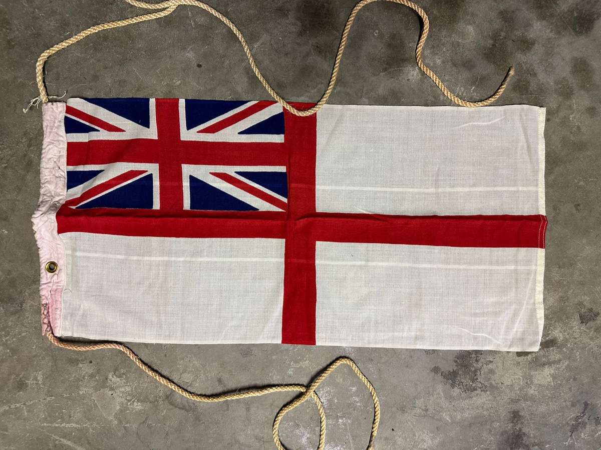 BRITISH WHITE ENSIGN ROYAL NAVY STORM FLAG-430 X 900-COTTON-DOUBLE SIDED