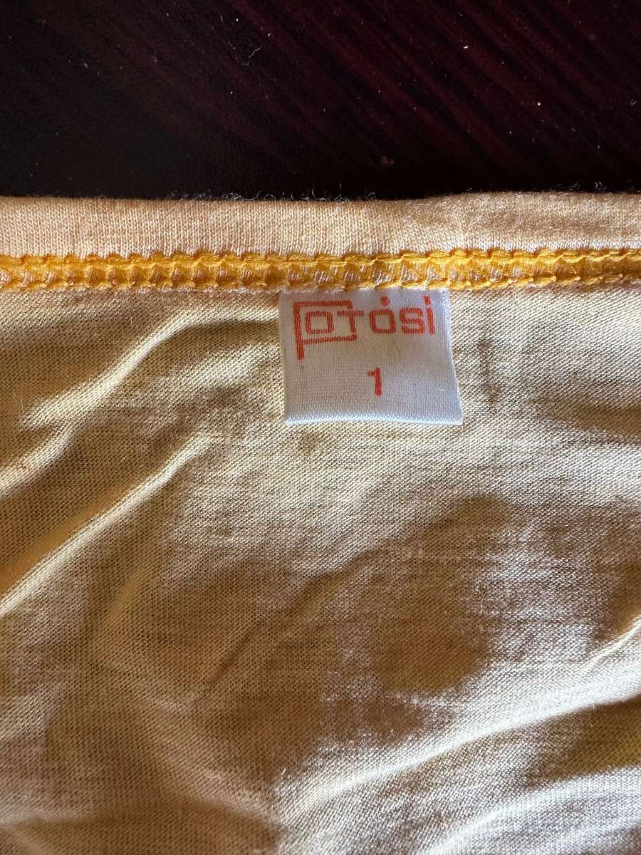 ORIGINAL ANGOLAN ,MPLA T-SHIRT-1980'S-GOOD CONDITION-SIZE SMALL