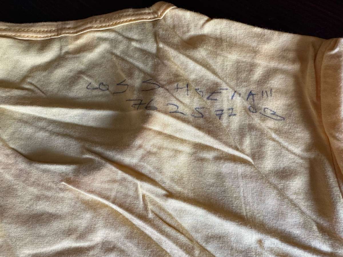 ORIGINAL ANGOLAN ,MPLA T-SHIRT-1980'S-GOOD CONDITION-SIZE SMALL