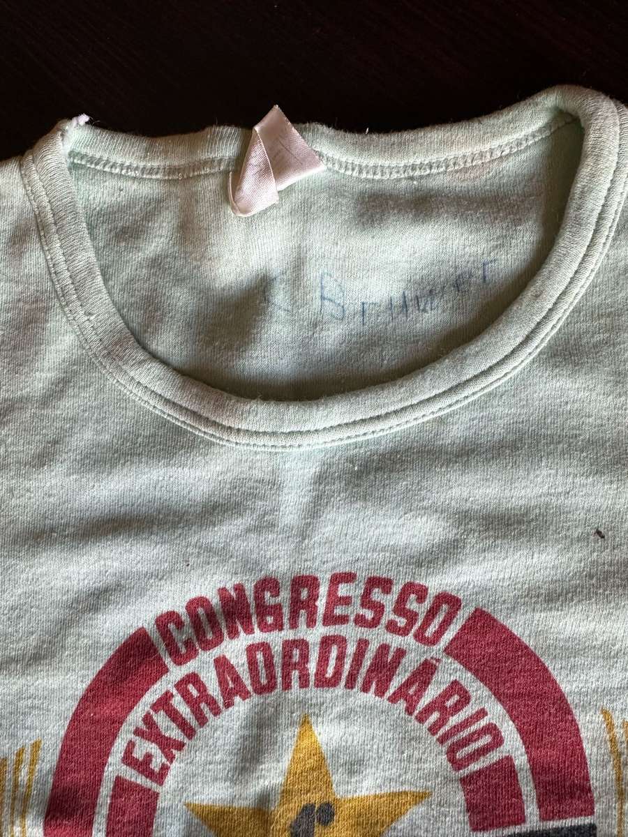 ORIGINAL ANGOLAN,MPLA T-SHIRT-1980'S-GOOD CONDITION-SIZE SMALL