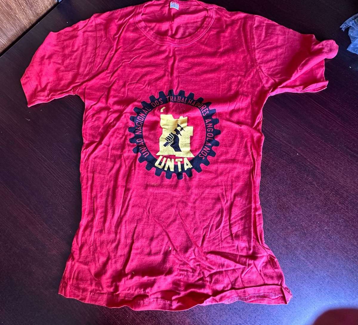 ORIGINAL ANGOLAN T-SHIRT-1970'S-80'S-GOOD CONDITION-SIZE SMALL-BORDER WAR