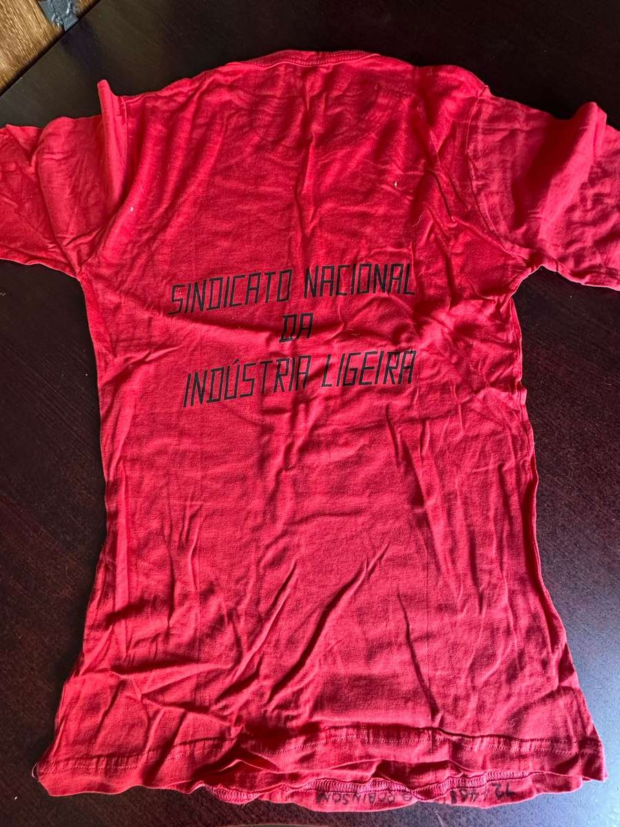 ORIGINAL ANGOLAN T-SHIRT-1970'S-80'S-GOOD CONDITION-SIZE SMALL-BORDER WAR