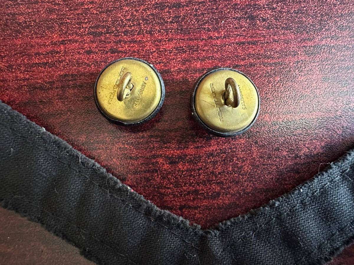 Rhodesia intaf. rank pair for Lance Corporal DA Grade 2. 1940's-1970's. Sold with 2 buttons.