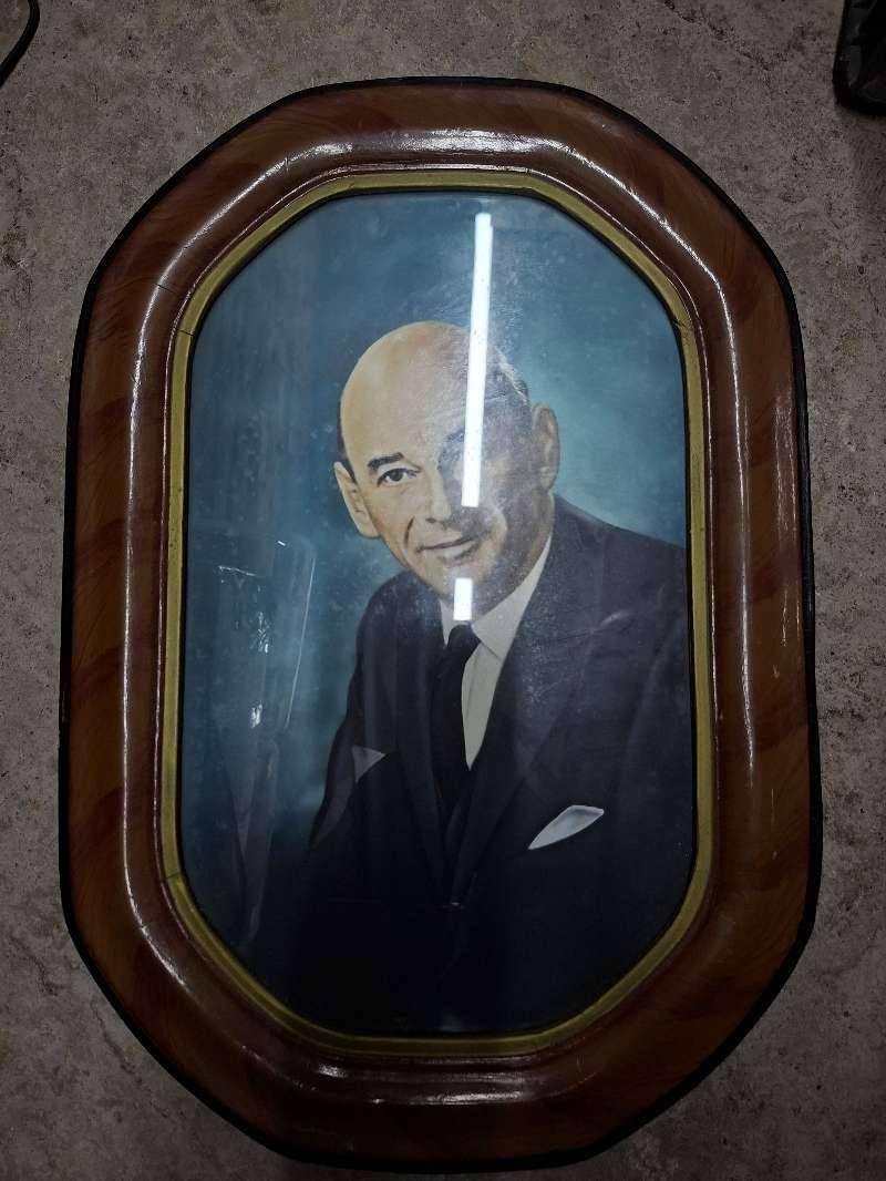 Antique picture frame