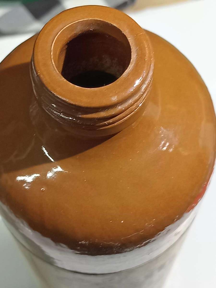 OLD BOTTLE{ SCHINKEN HAGER}