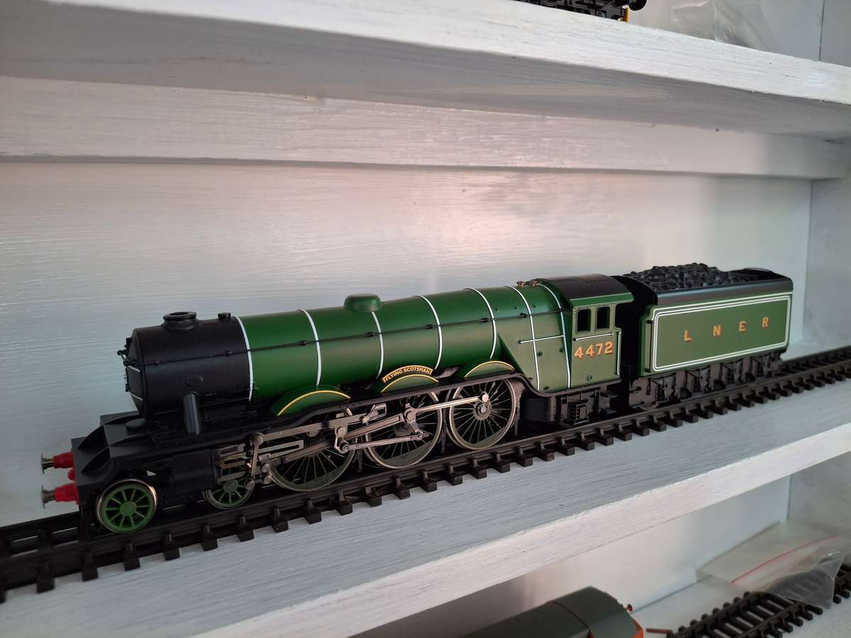 Hornby Flying scotsman DCC ready