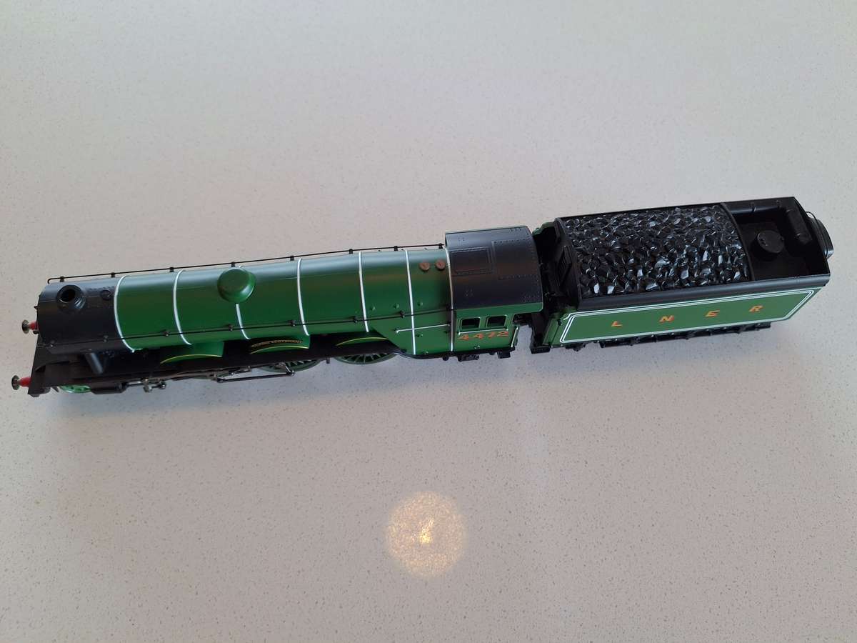 Hornby Flying scotsman DCC ready