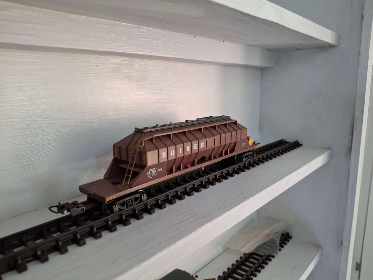 SAR LIMA SUGAR HOPPER