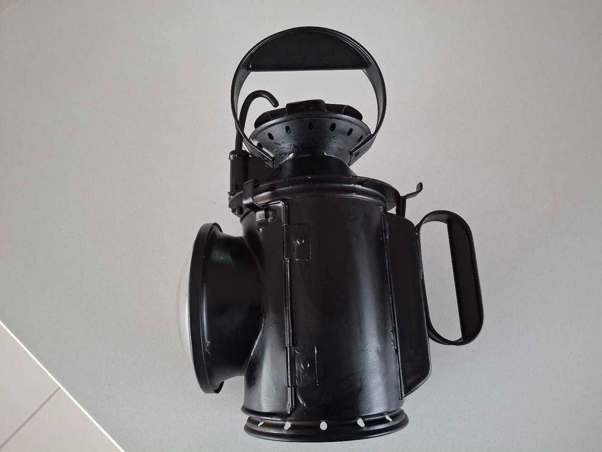 SAR LAMP NEW NEVER USED