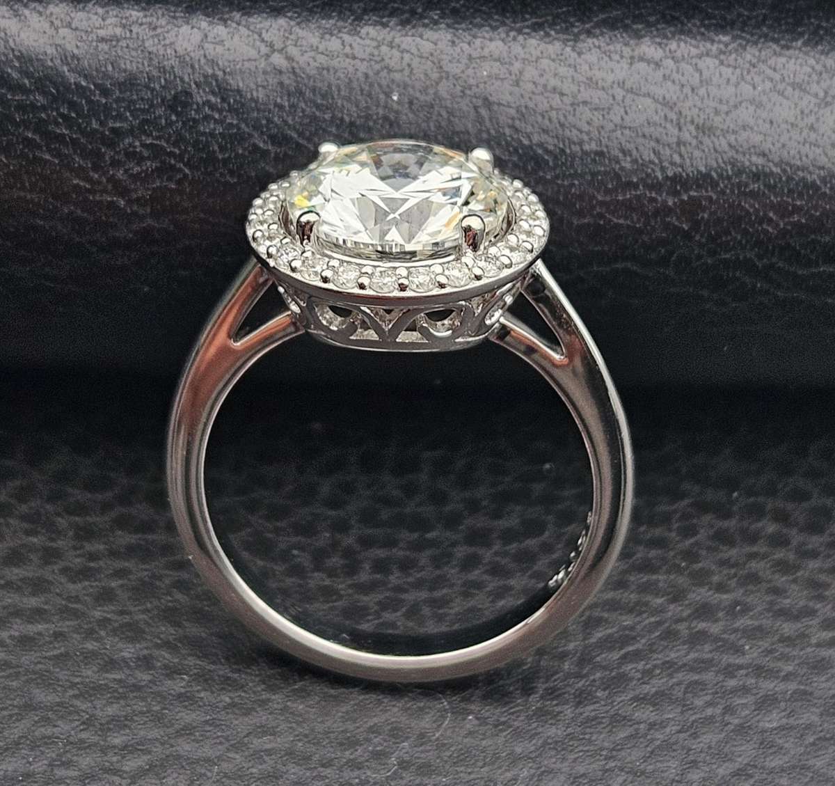 3.36ct Certified Diamond Ring