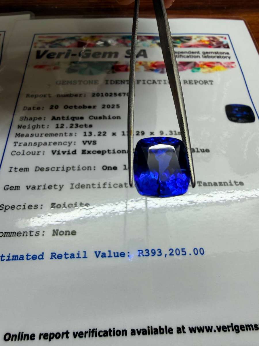 12.23CT PREMIUM INVESTMENT TANZANITE * Certified Tanzanite *