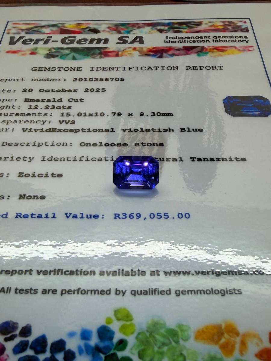 12.23CT PREMIUM INVESTMENT TANZANITE * Certified Tanzanite *