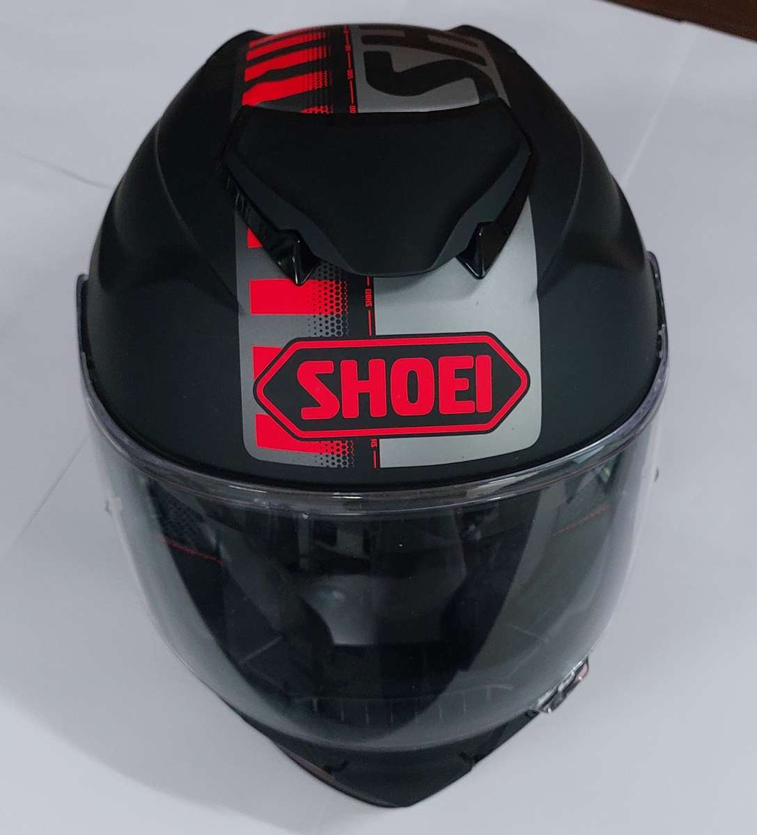 Shoei GT-Air 2 Full Face Medium Helmet with Sena SLR2 Audio system Included (Fitted)