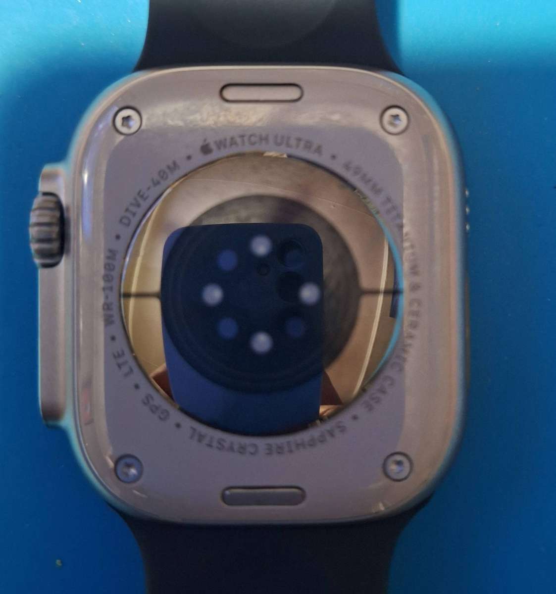 Apple Watch Ultra 49mm GPS + Cellular (for parts only)