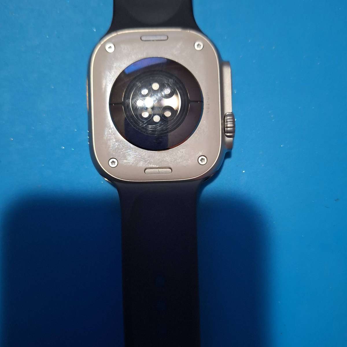 Apple Watch Ultra 49mm GPS + Cellular (for parts only)