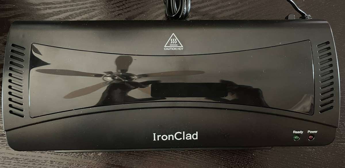 IronClad A4 Laminating Machine for parts or repair