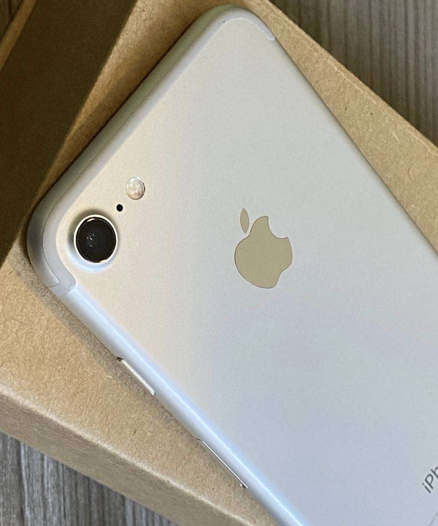 CERTIFIED PRE-OWNED: iPhone 7 (32GB)  SILVER