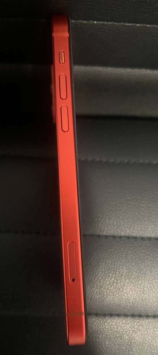 iPhone 12 128GB Product Red