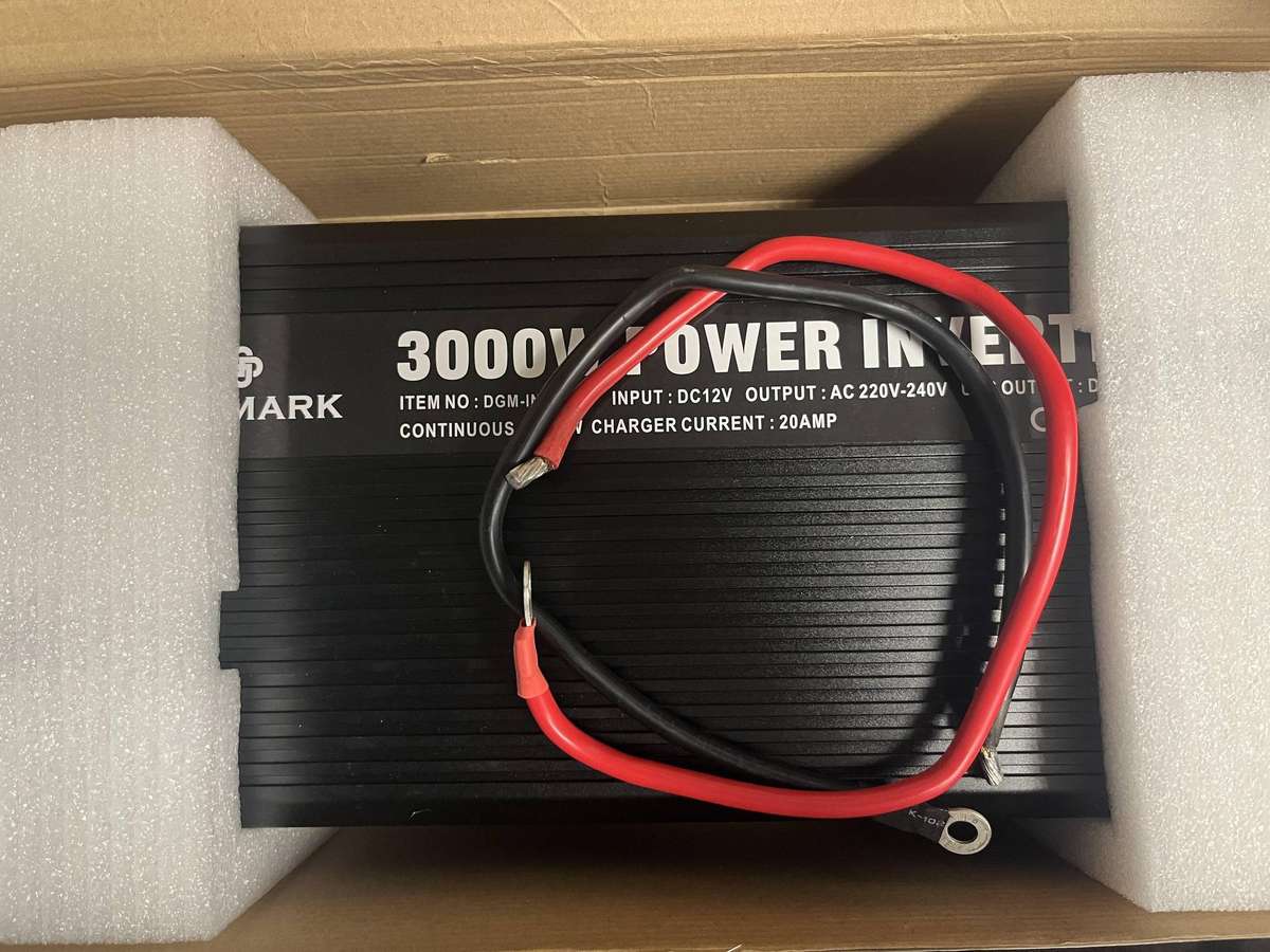 Digimark - Power Inverter - 3000W - DGM-IN3000W (for parts or repair)