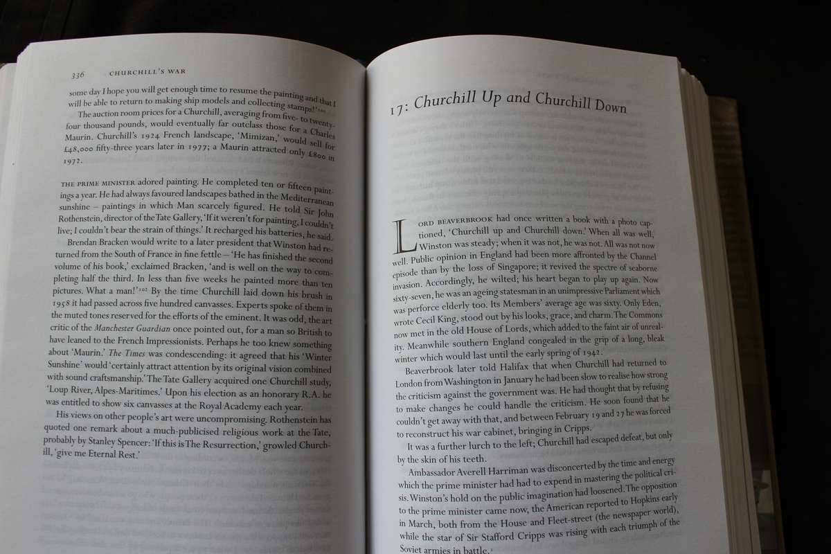 CHURCHILL'S WAR TRIUMPH IN ADVERSITY. David Irving. Volume II.