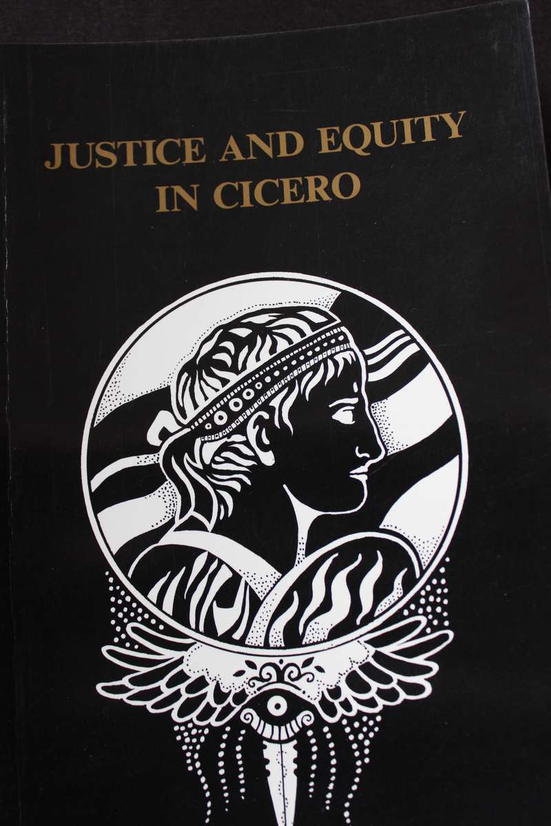 JUSTICE AND EQUITY IN CICERO. D.H. van Zyl.