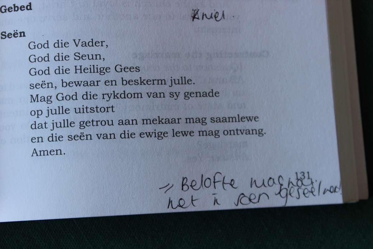 VIR DIE EREDIENS. 'n Handleiding. Nederduitse Gereformeerde Kerk.