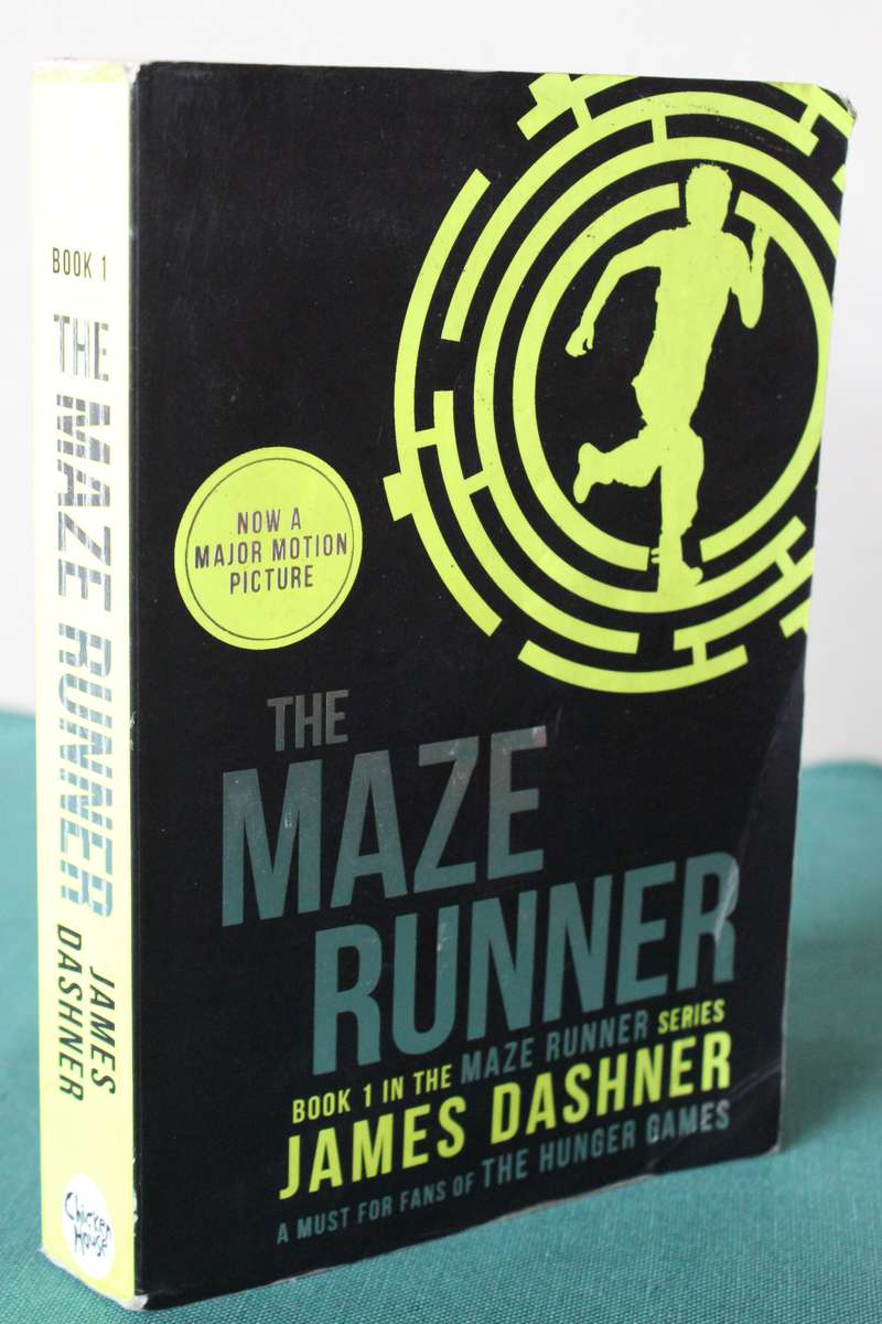 THE MAZE RUNNER. Book 1 in The Maze Runner Series. James Dashner.