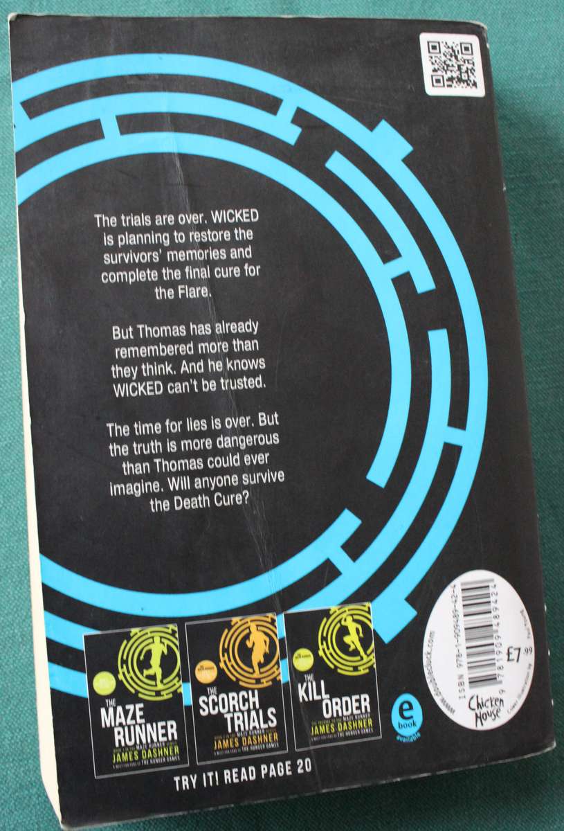 THE DEATH CURE. Book 3 in The Maze Runner Series. James Dashner.