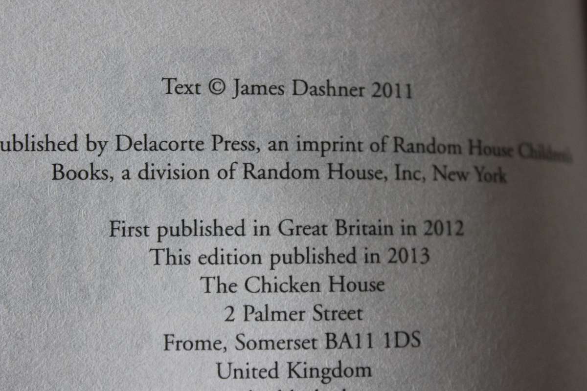 THE DEATH CURE. Book 3 in The Maze Runner Series. James Dashner.