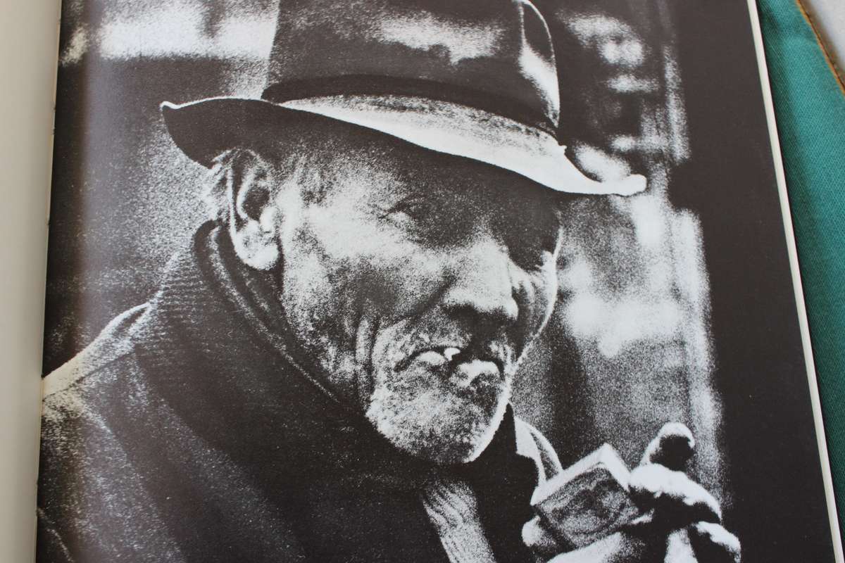 OOS WES TUIS BES. Distrik Ses. Chris Jansen & Adam Small. Beperkte getekende oplaag.