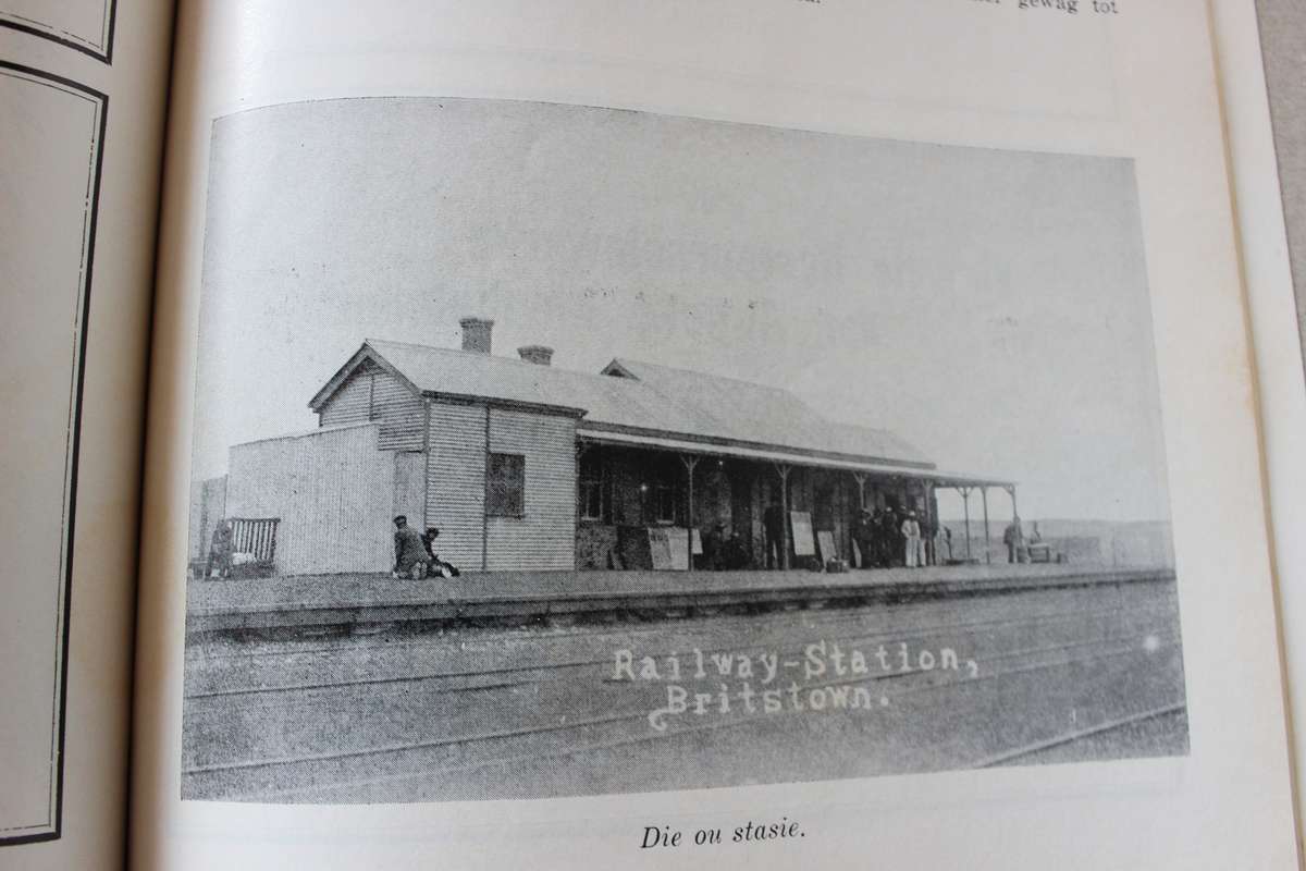 BRITSTOWN. Die eerste honderd jaar 1977-1977. Saamgestel deur R.B. Raath.