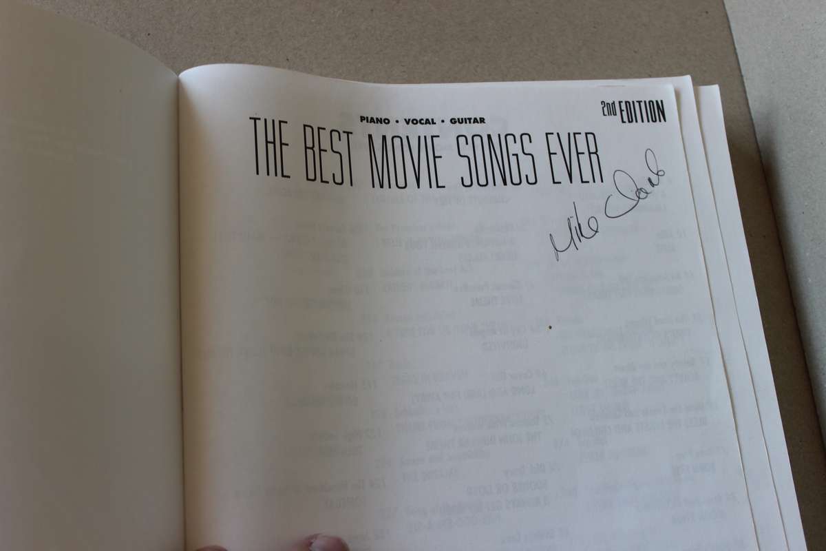 THE BEST MOVIE SONGS EVER (Piano, Vocal and Guitar) 2nd Edition