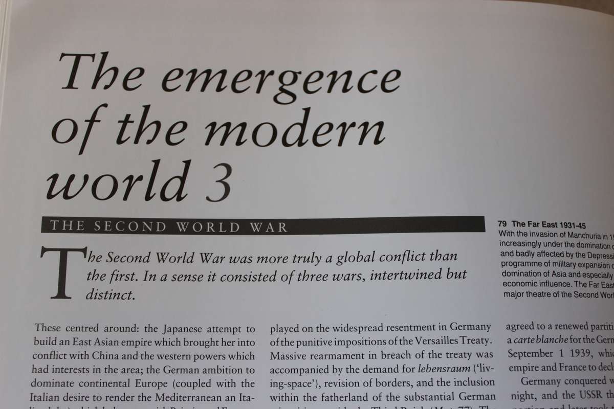 PHILIP'S ATLAS OF WORLD HISTORY   Genral Editor R. I. Moore