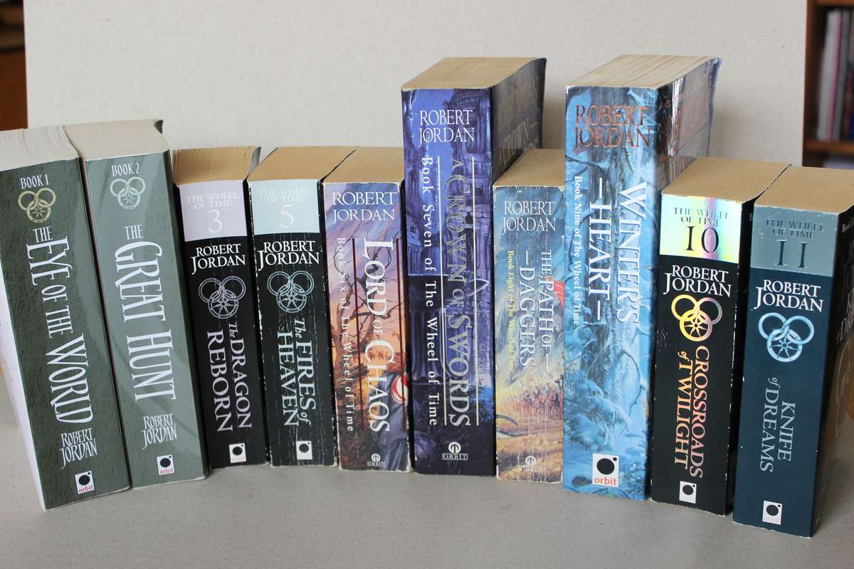 THE WHEEL OF TIME SERIES  10 Paperback Volumes: 1, 2, 3, 5, 6, 7, 8, 9, 10 and 11  by Robert Jordan