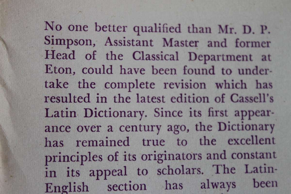 NEW LATIN DICTIONARY- LATIN-ENGLISH  / ENGLISH-LATIN (CASSELL)  by D.P. Simpson