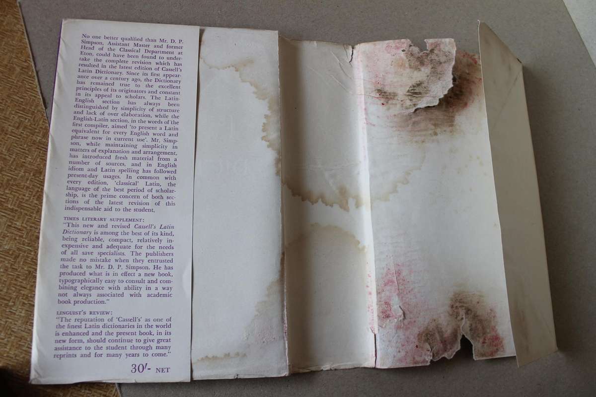 NEW LATIN DICTIONARY- LATIN-ENGLISH  / ENGLISH-LATIN (CASSELL)  by D.P. Simpson