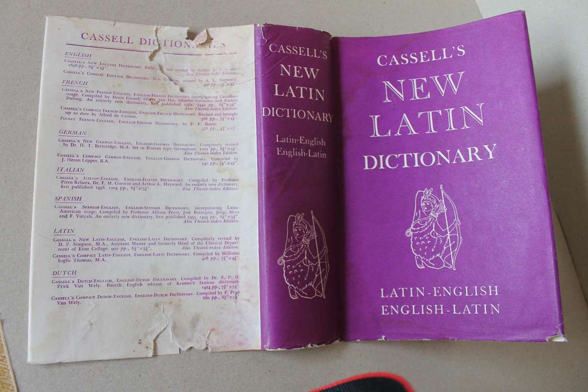 NEW LATIN DICTIONARY- LATIN-ENGLISH  / ENGLISH-LATIN (CASSELL)  by D.P. Simpson