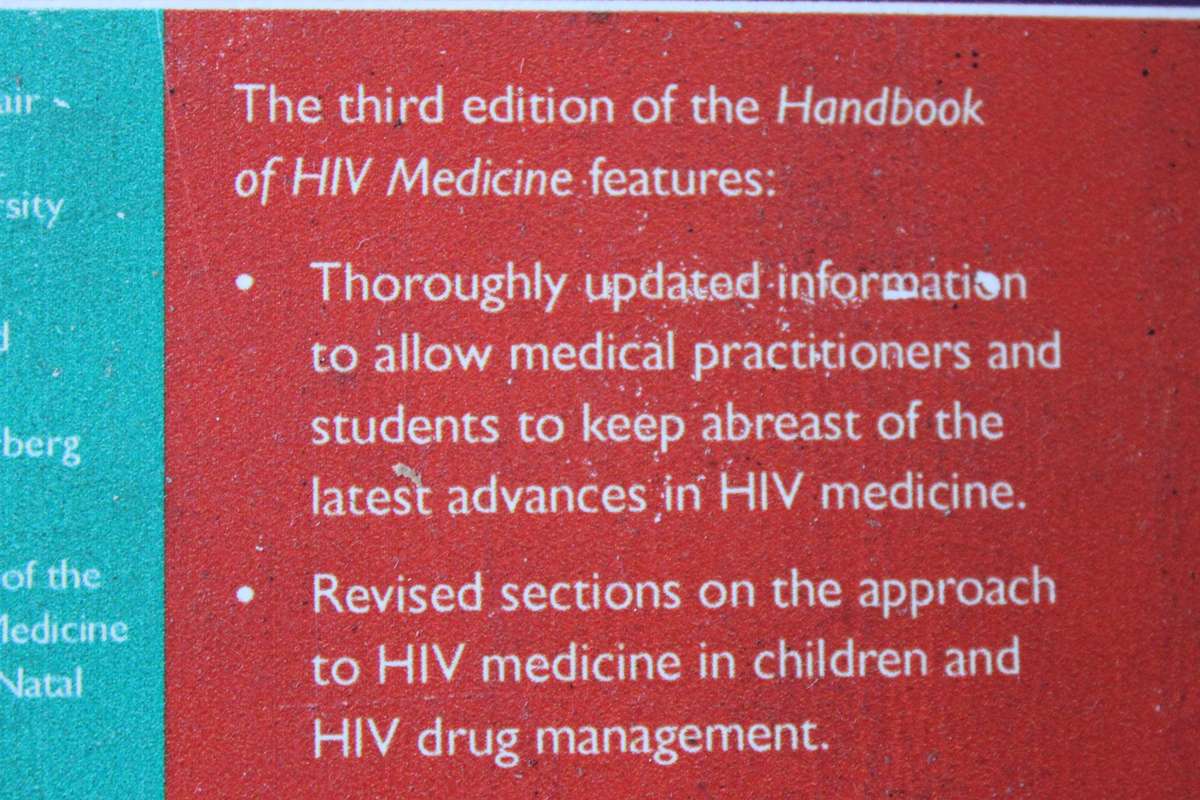 HANDBOOK OF HIV MEDICINE Editors: Gary Maartens, Mark Cotton and others